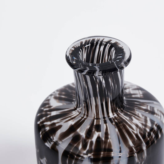 Jasmine Confetti Vase - Black/White - DUSK