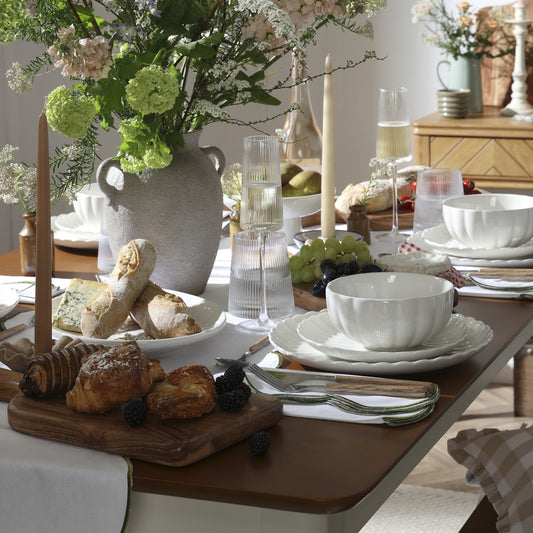 Mira Scalloped Set of 4 Dinner Plates - Off White - DUSK