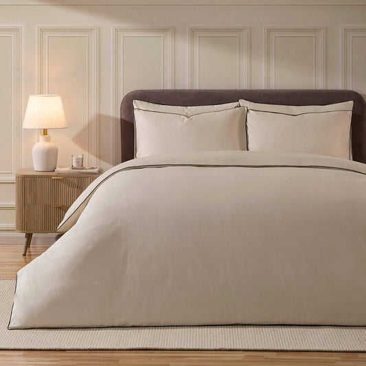 Pair Of Cambridge Pillowcases - 200 Thread Count - Cotton - Natural/Black - DUSK