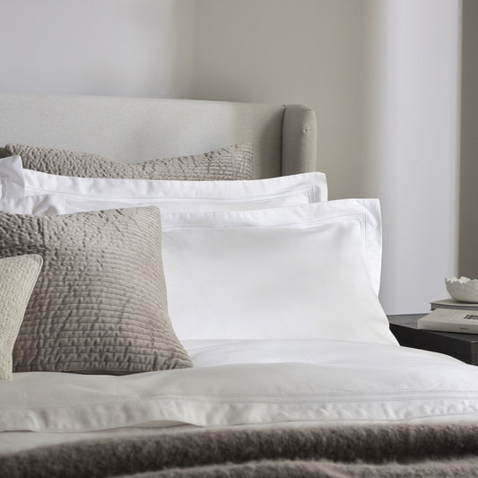 Pair of Regent Oxford Pillowcases - 400 TC - White - DUSK