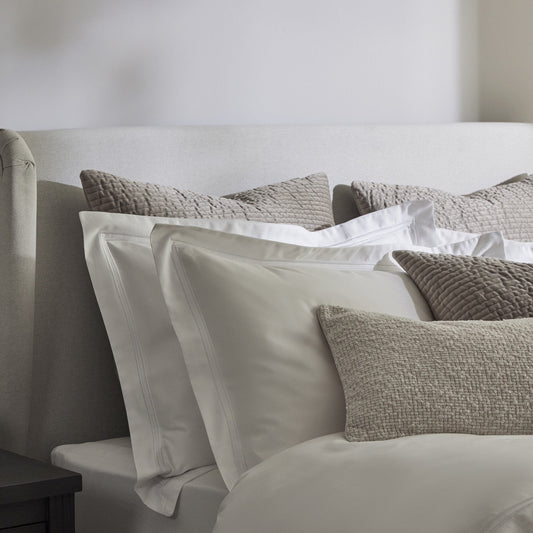 Pair of Regent Oxford Pillowcases - 400 TC - White - DUSK