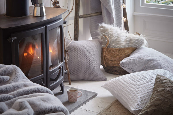 7 Stylish Ways On How To Stay Warm In Winter At Home - DUSK