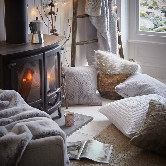 7 Stylish Ways On How To Stay Warm In Winter At Home - DUSK