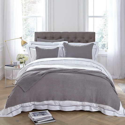 Make your sleeping experience luxurious with luxury bedding products - DUSK