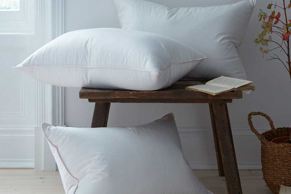 Top 10 Pillows for a Good Night's Sleep - DUSK