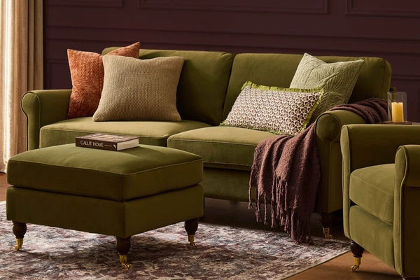 What Colours Go With a Green Sofa? - DUSK