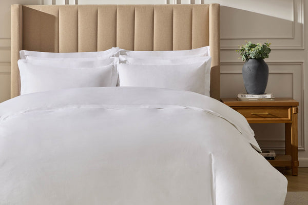 100% Egyptian Cotton 600 Thread Count Duvet Cover - White - DUSK