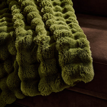 Super Soft Bobble Faux Fur Throw - Green