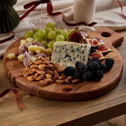 Acacia Circle Chopping Board - Natural - DUSK