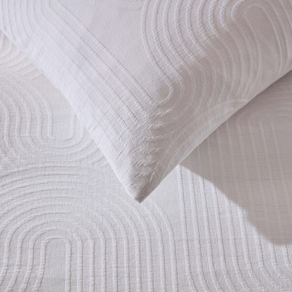 Archie Geo Woven Jaquard 200 Thread Count Duvet Cover & Pillowcase Set - White - DUSK