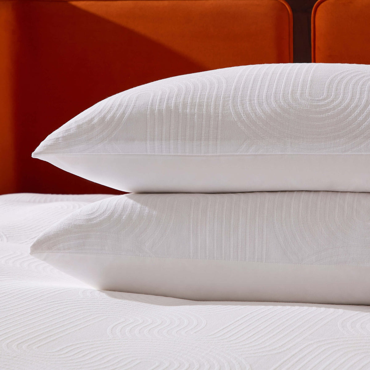 Archie Geo Woven Jaquard 200 Thread Count Duvet Cover & Pillowcase Set - White - DUSK