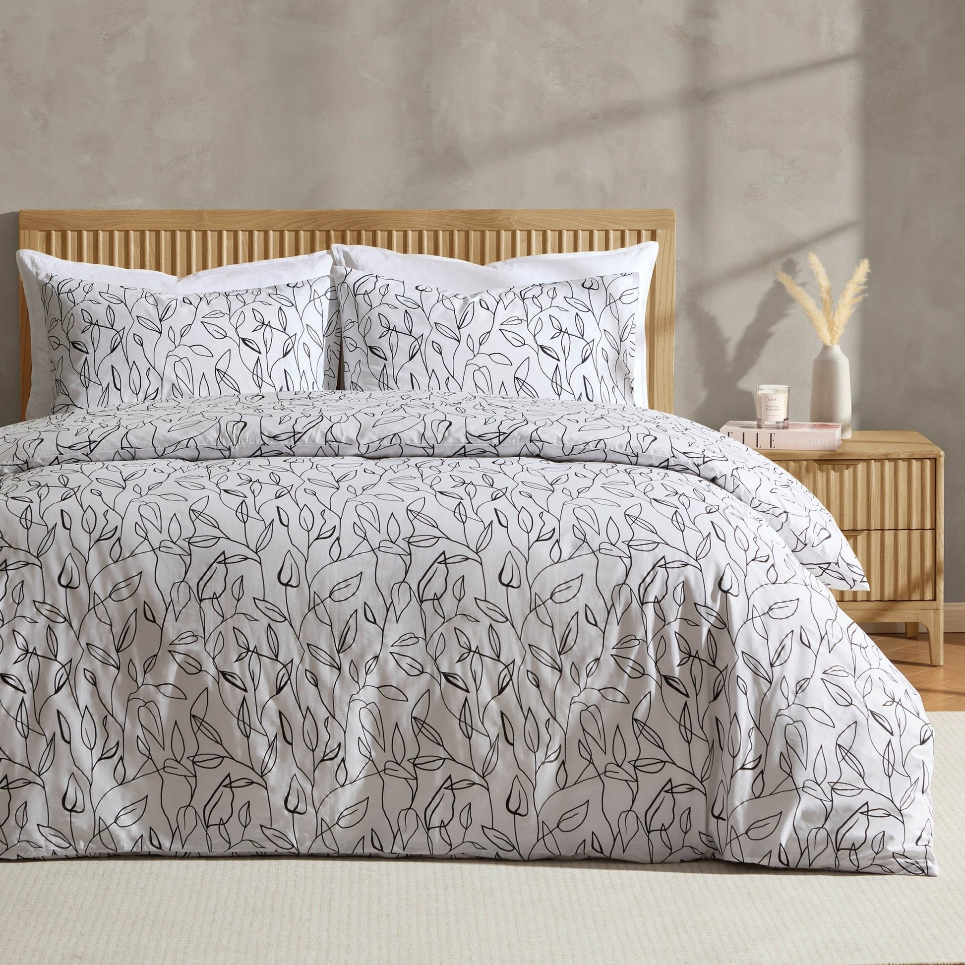 Astrid Duvet Cover & Pillowcase Set - Off White/Black - DUSK
