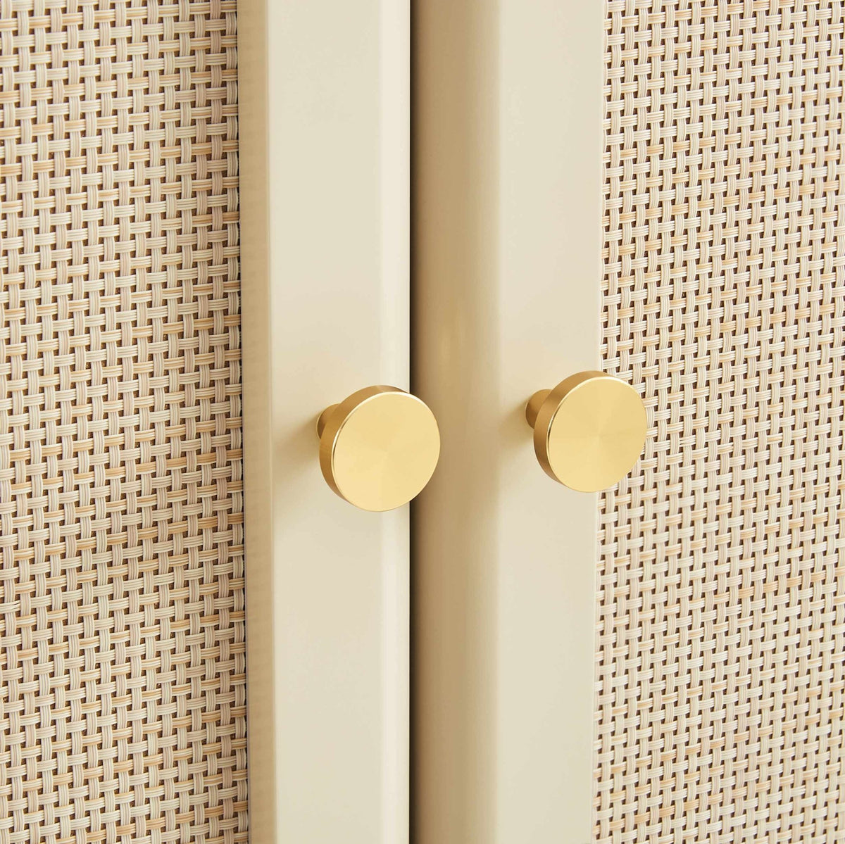 Aurelia Drinks Cabinet - Vintage Cream - DUSK