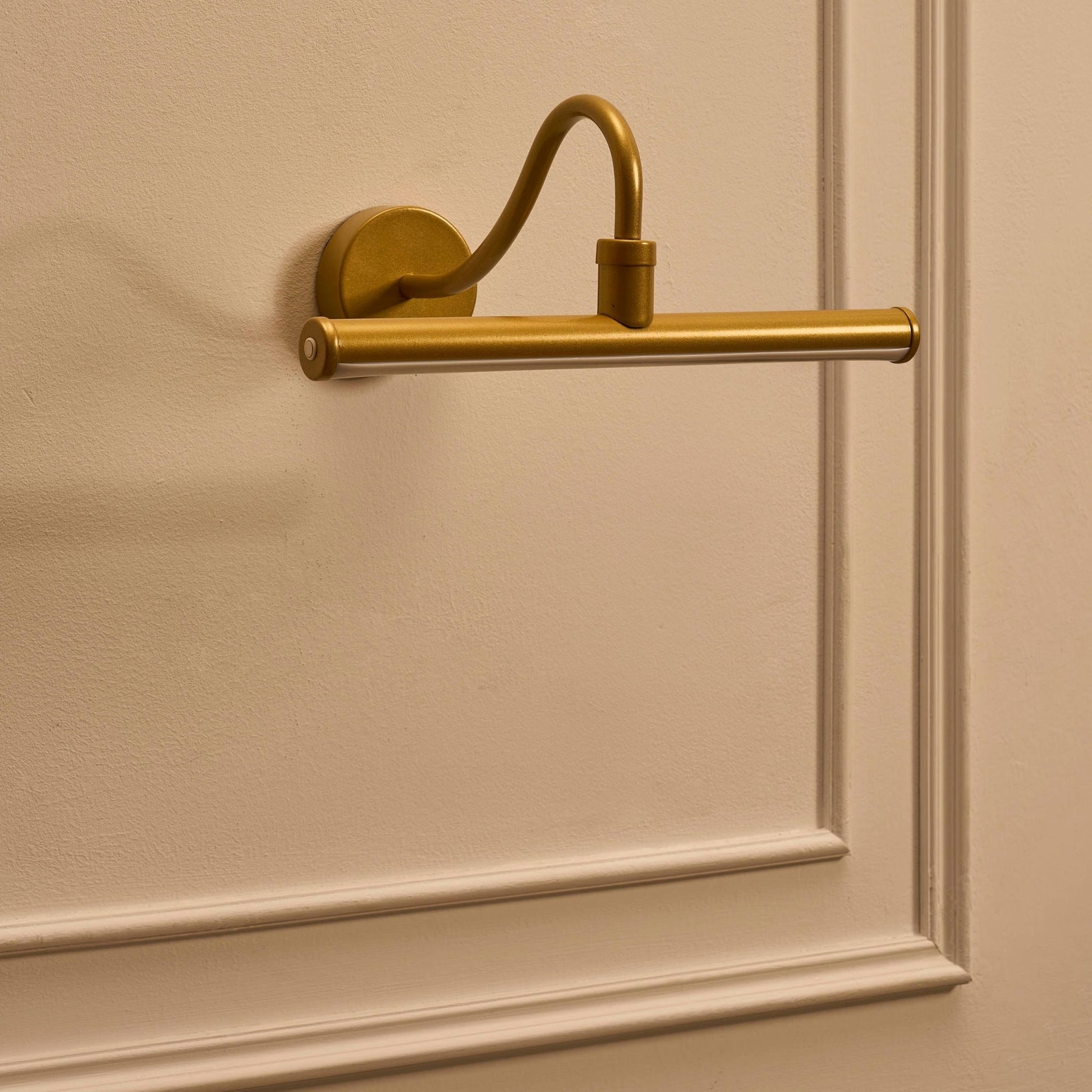 Bar LED Rechargeable Wall Light - Gold - DUSK