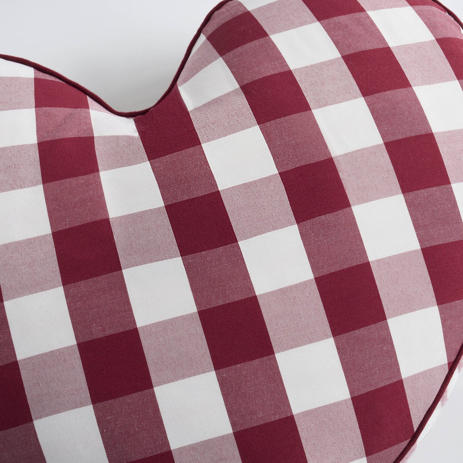 Beau Valentines Gingham Love Heart Dog Bed - White/Red - DUSK