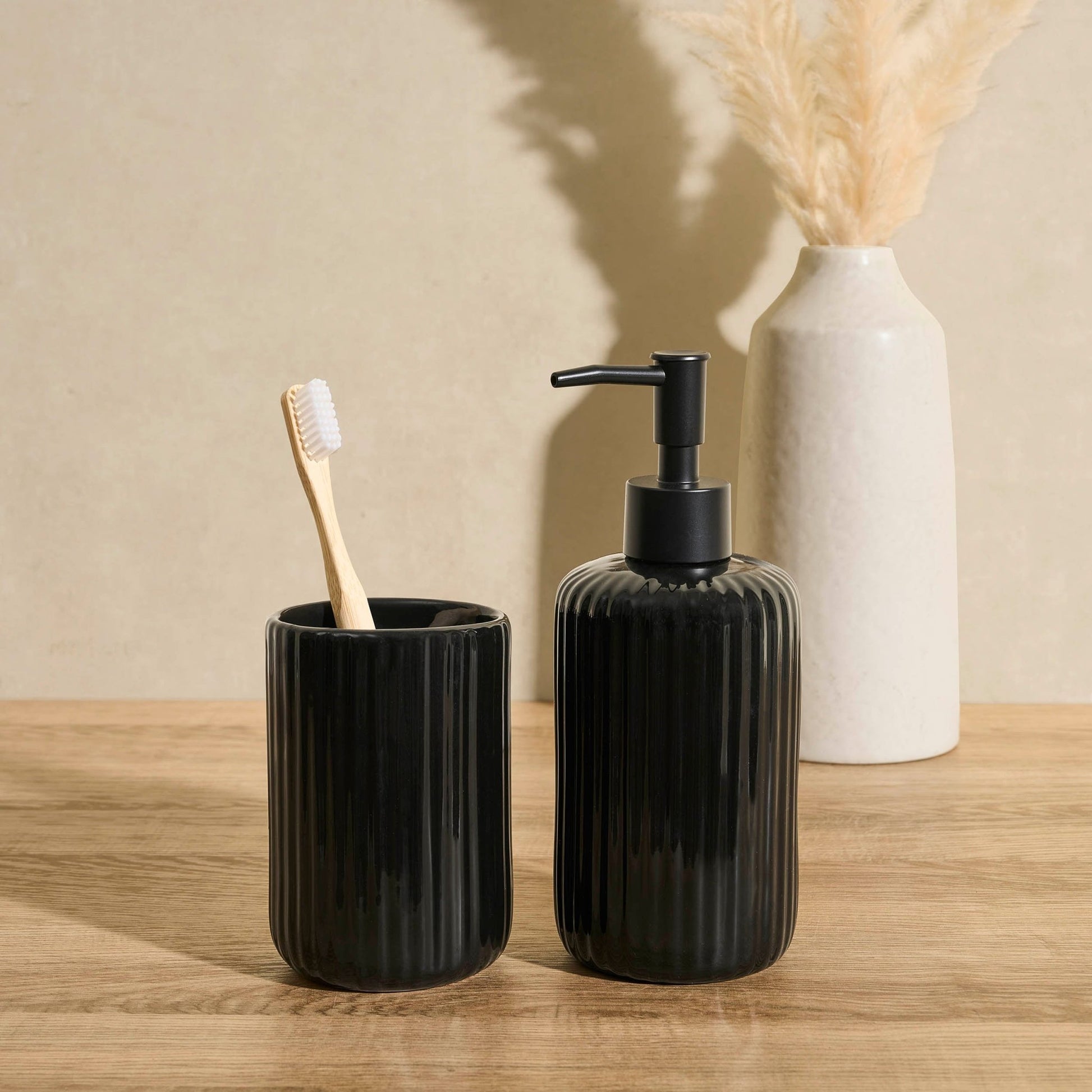 Blake Ribbed Glaze Tumbler - Black - DUSK