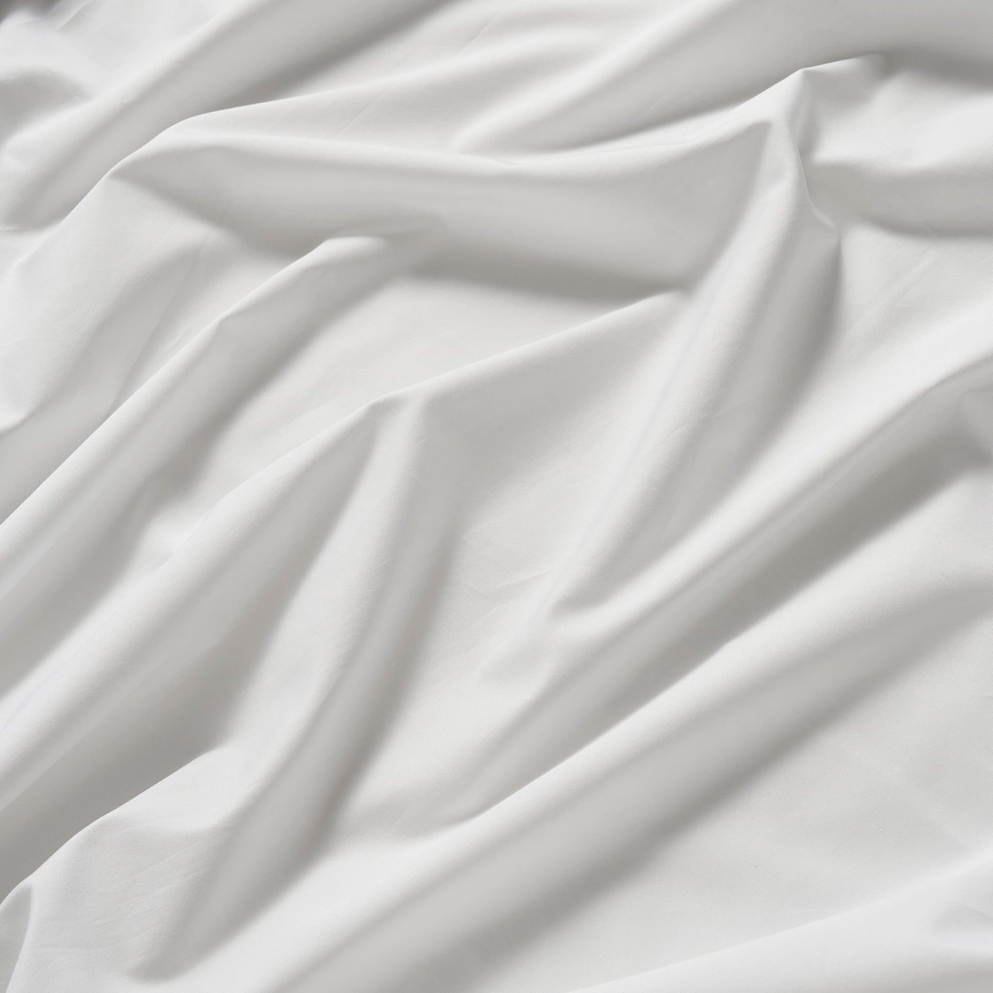 Bloomsbury 1000 Thread Count Fitted Sheet - White - DUSK