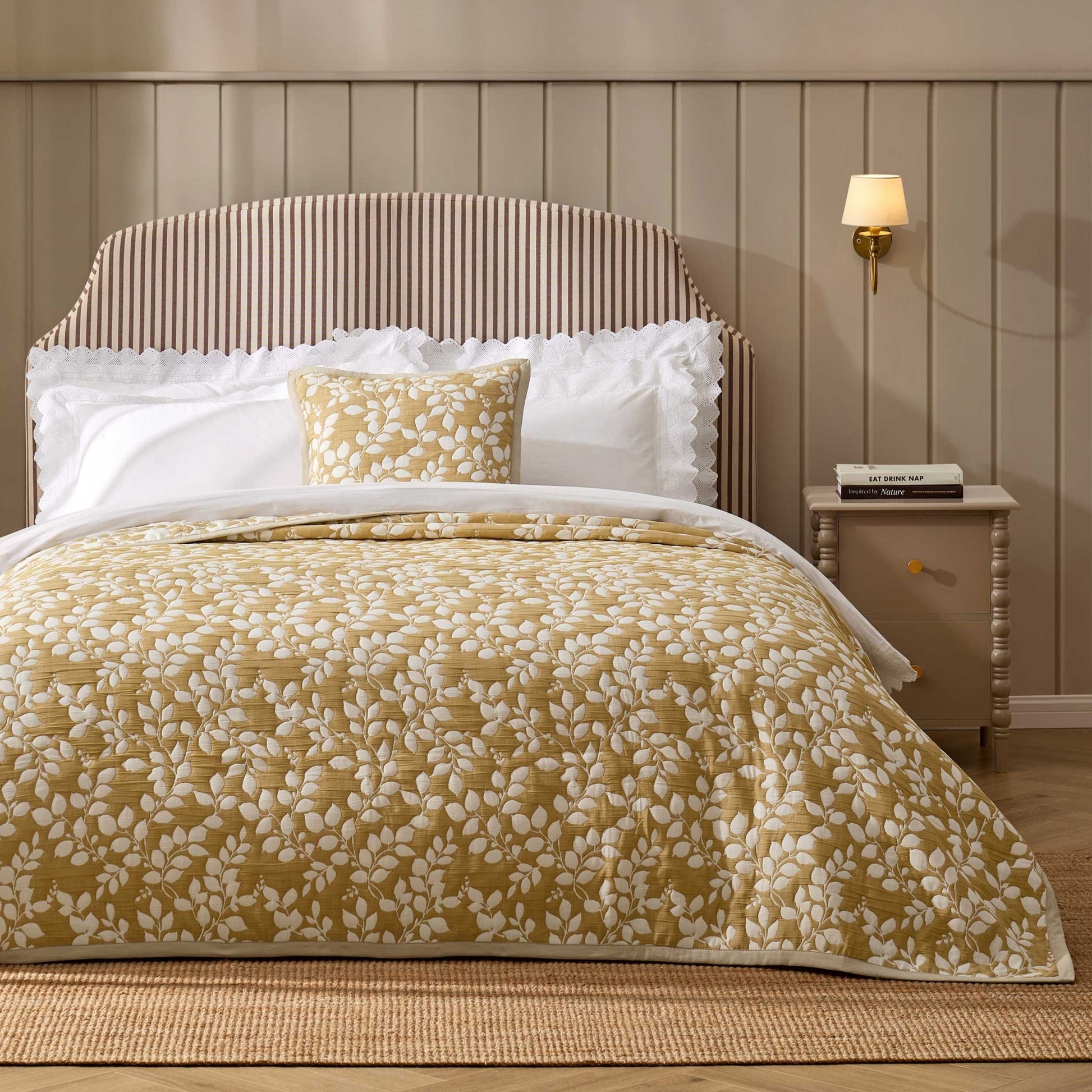 Bordeaux Contrast Floral Matelasse Bedspread - Mustard - DUSK