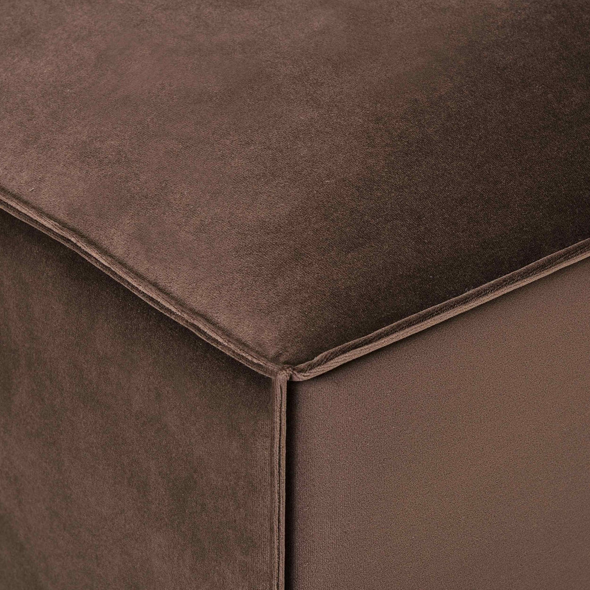 Brooklyn Pouffe - Cappuccino - DUSK
