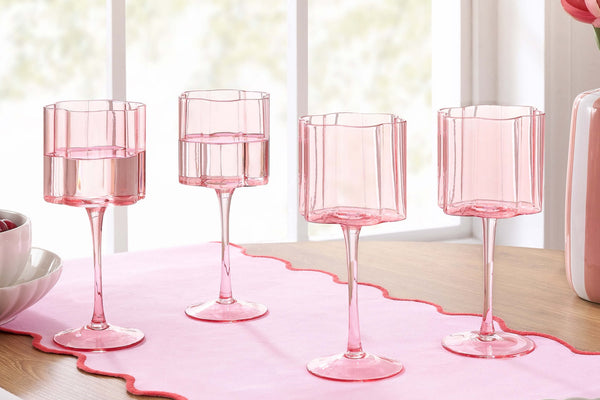 Brynn Scalloped Edge Wine Glasses - Set of 4 - Pink - DUSK