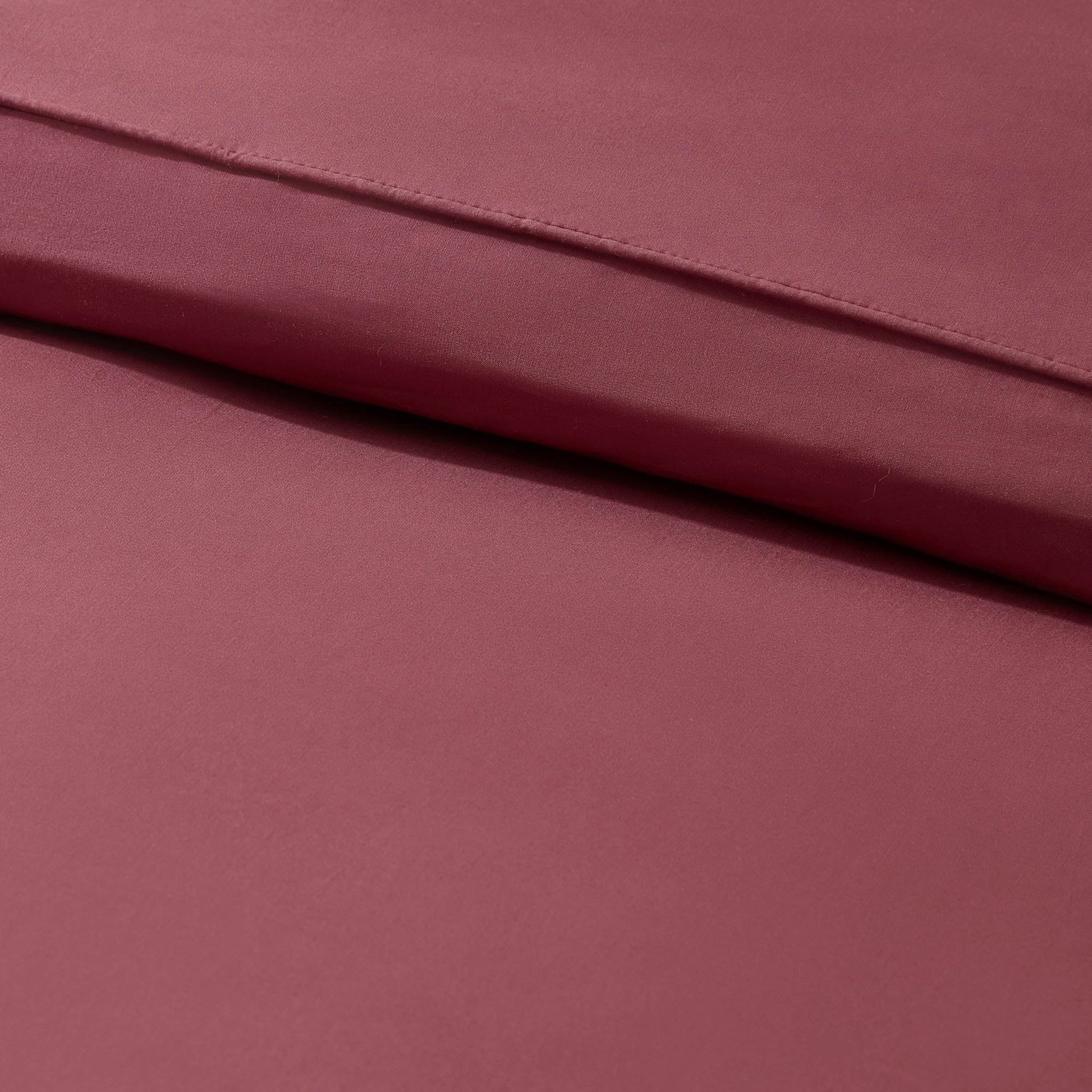 Cambridge Piped Edge 200 Thread Count Duvet Cover - Dark Berry - DUSK