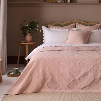 Cannes Matelassé Cushion Cover - Ballet Slipper - DUSK