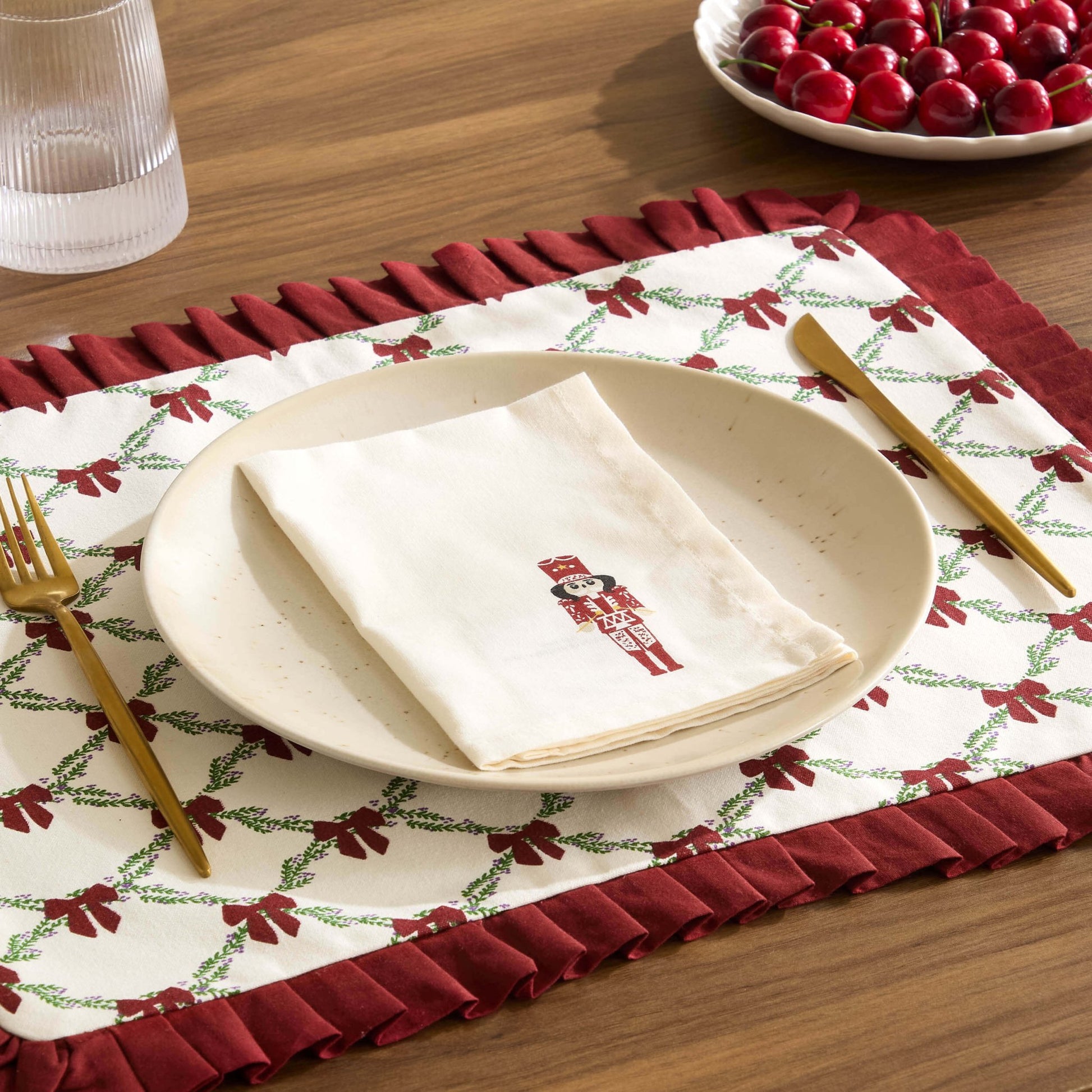 Christmas Nutcracker Set of 4 Napkins - Red - DUSK