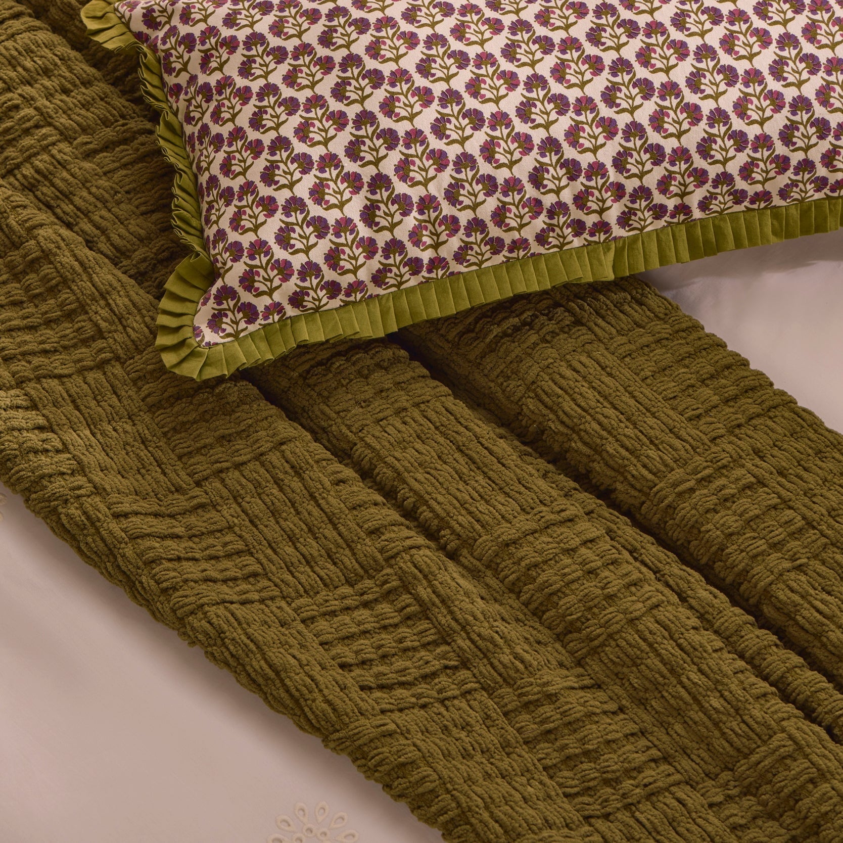 Chunky Chenille Throw - Olive Green - DUSK