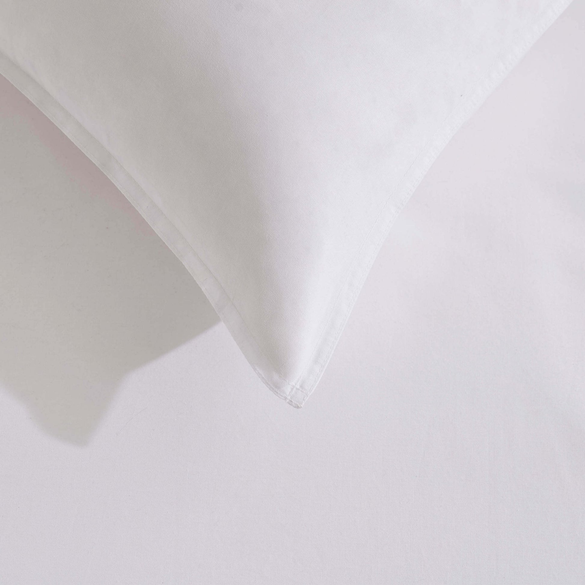 Cooling Cotton 180 Thread Count Duvet Cover, Pillowcase & Fitted Sheet Set - White - DUSK