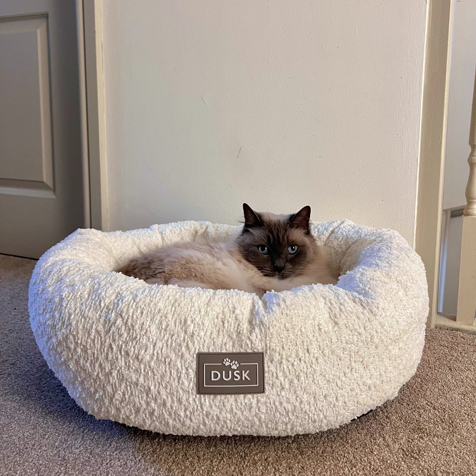 Cooper Round Pet Bed - White - DUSK