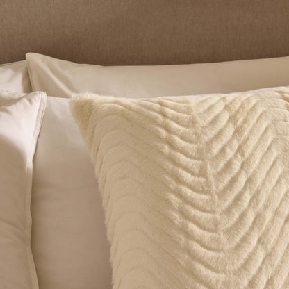 Curved Pattern Ribbed Faux Fur Cushion Cover - Cream - DUSK