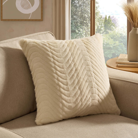 Curved Pattern Ribbed Faux Fur Sofa Cushion Cover - Cream - DUSK