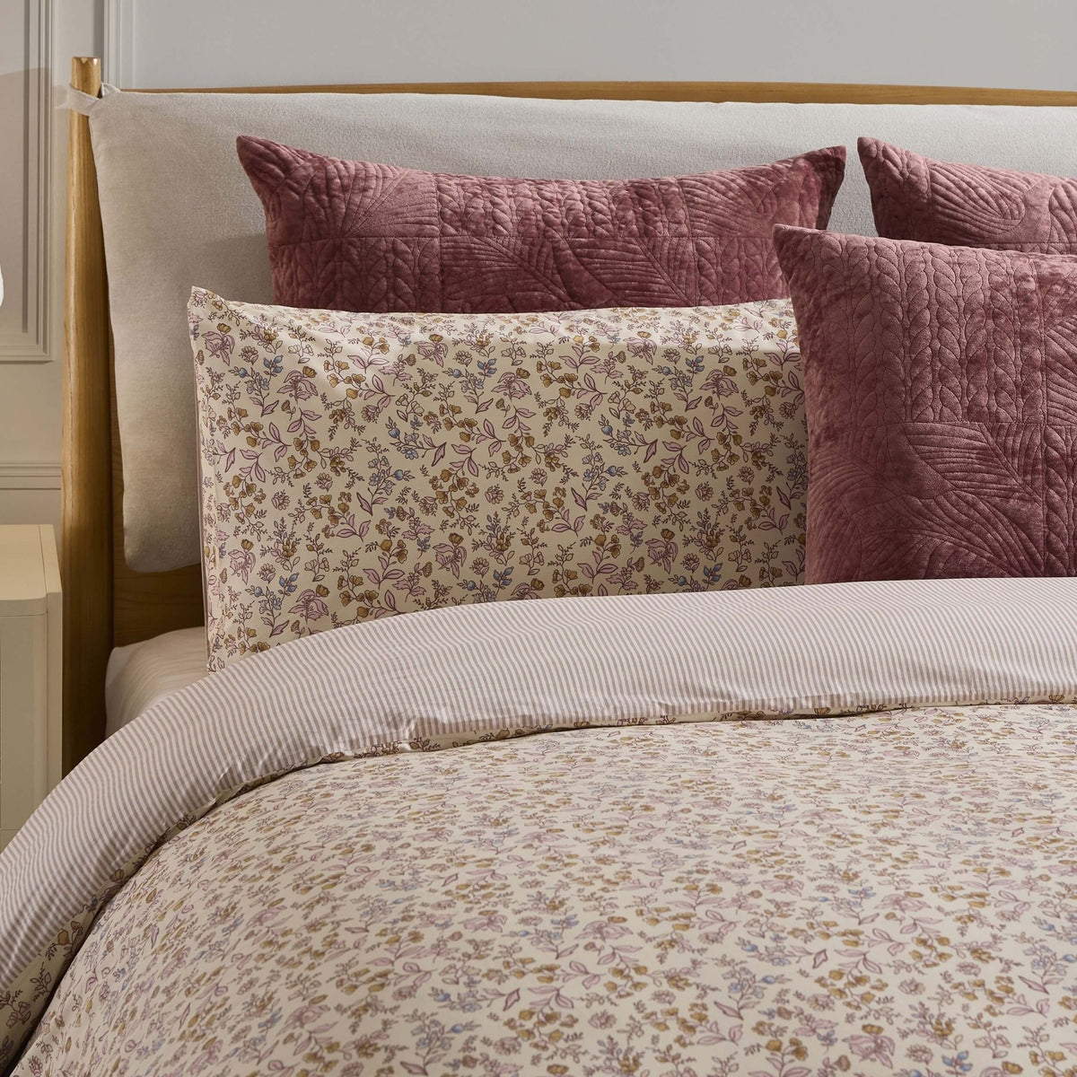 Eleanor Duvet Cover & Pillowcase Set - Multicoloured - DUSK