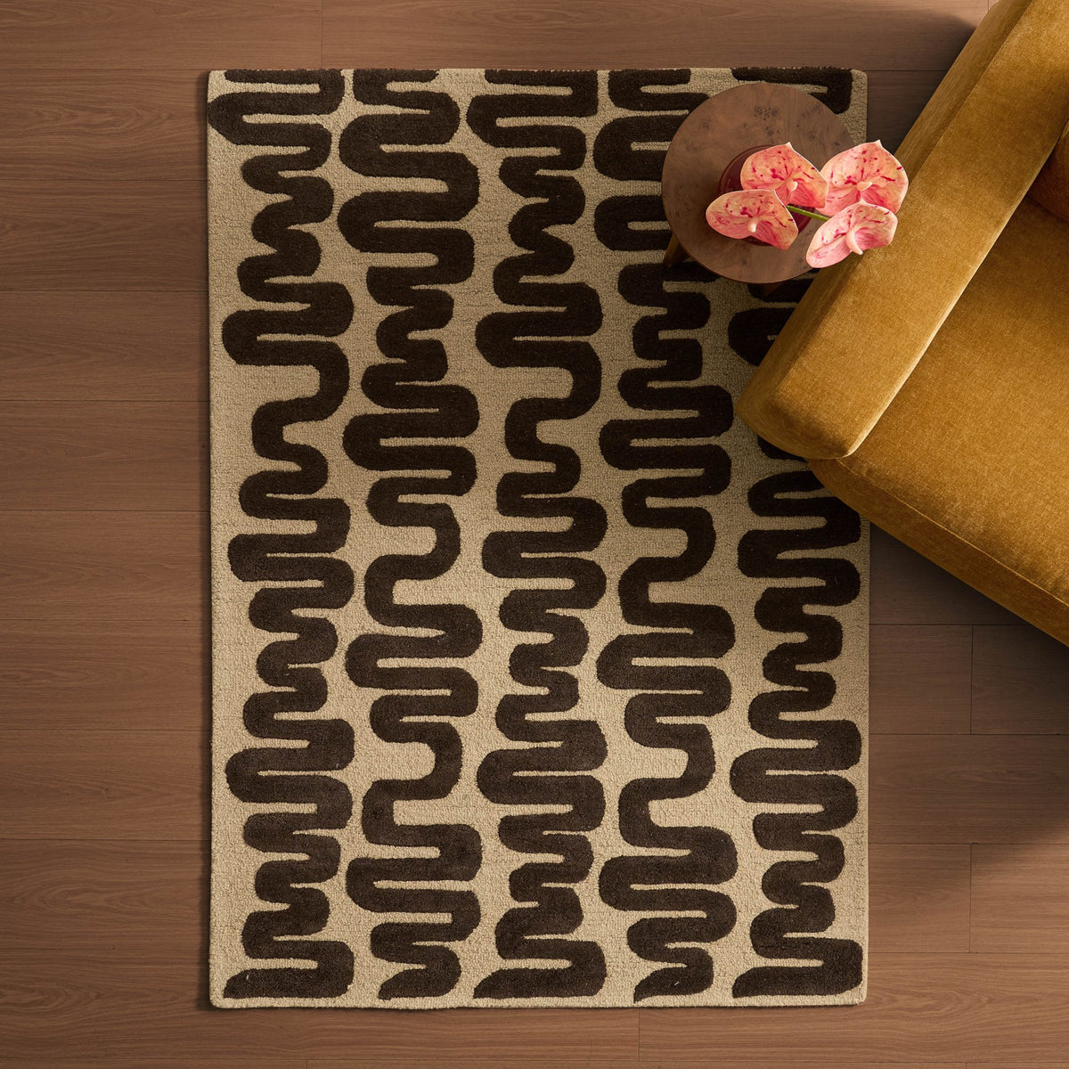 Eric Wool Blend Wavy Pattern Rug - Chocolate - DUSK