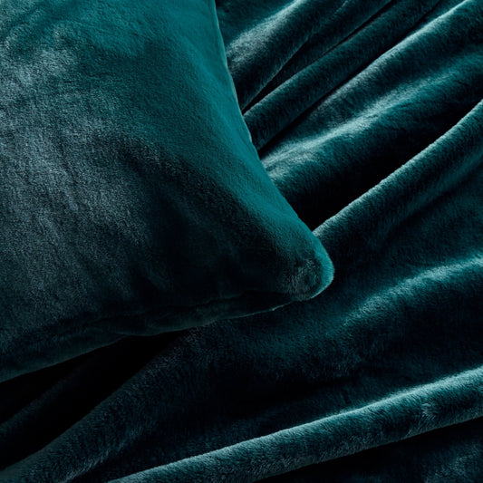 Faux Fur Throw 1.5x2m - Teal Green - DUSK