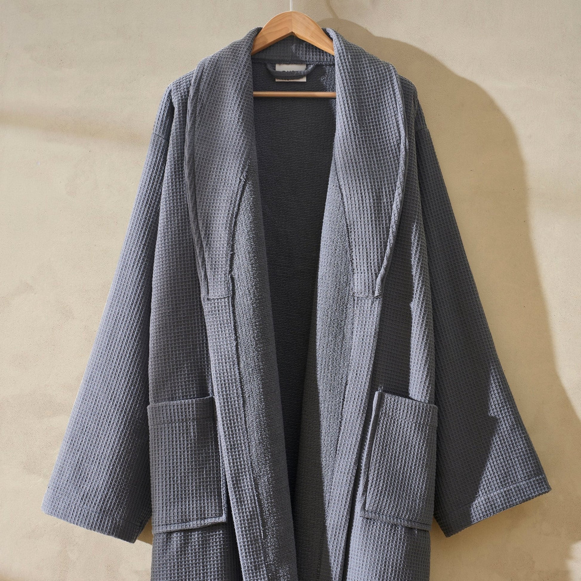 Fiji Waffle Cotton Robe - Charcoal - DUSK