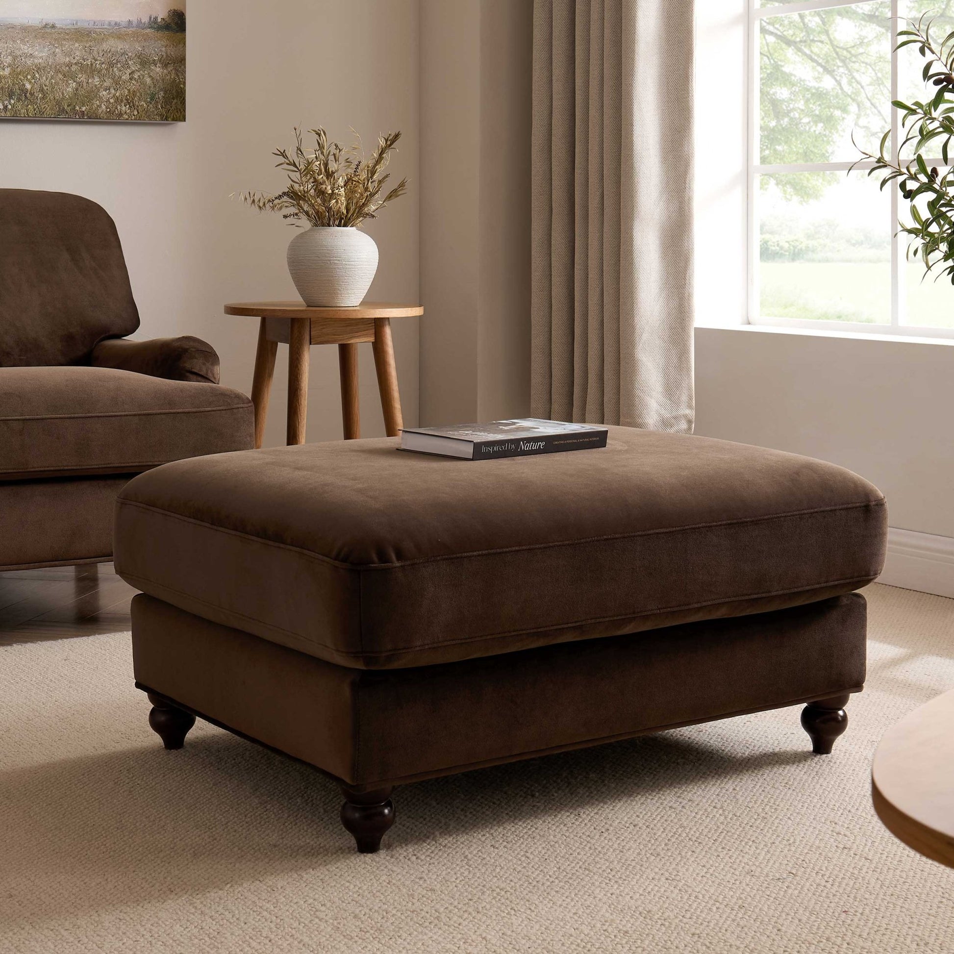 Hampshire Pouffe - Cappuccino - DUSK