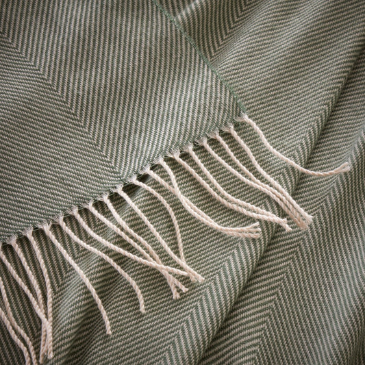 Herringbone Throw 1.5x2m - Forest Green - DUSK