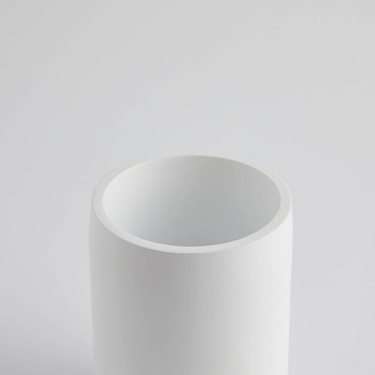 Ingrid Modern Resin Tumbler - White - DUSK