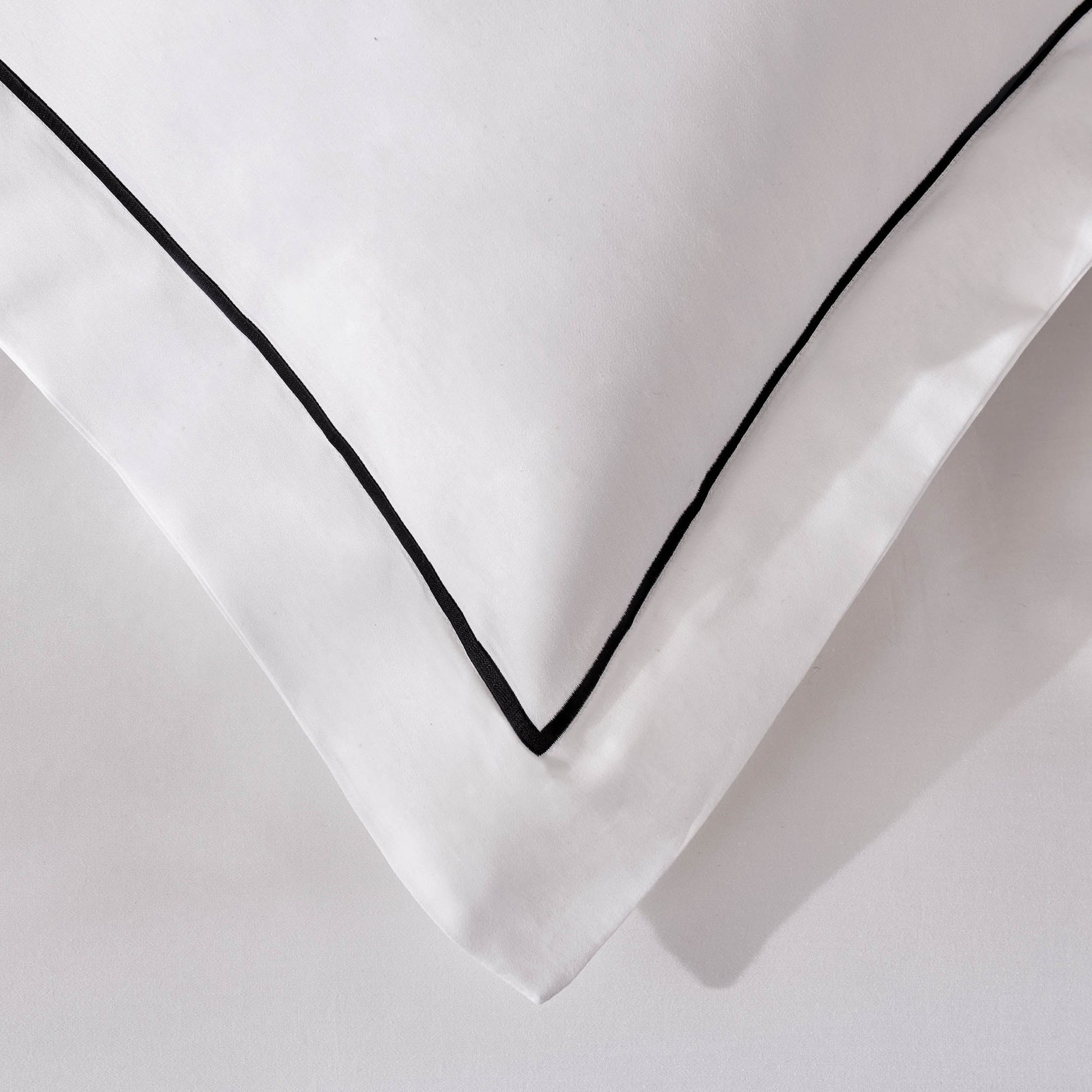 Islington 300 Thread Count Embroidered Duvet Cover - White/Black - DUSK