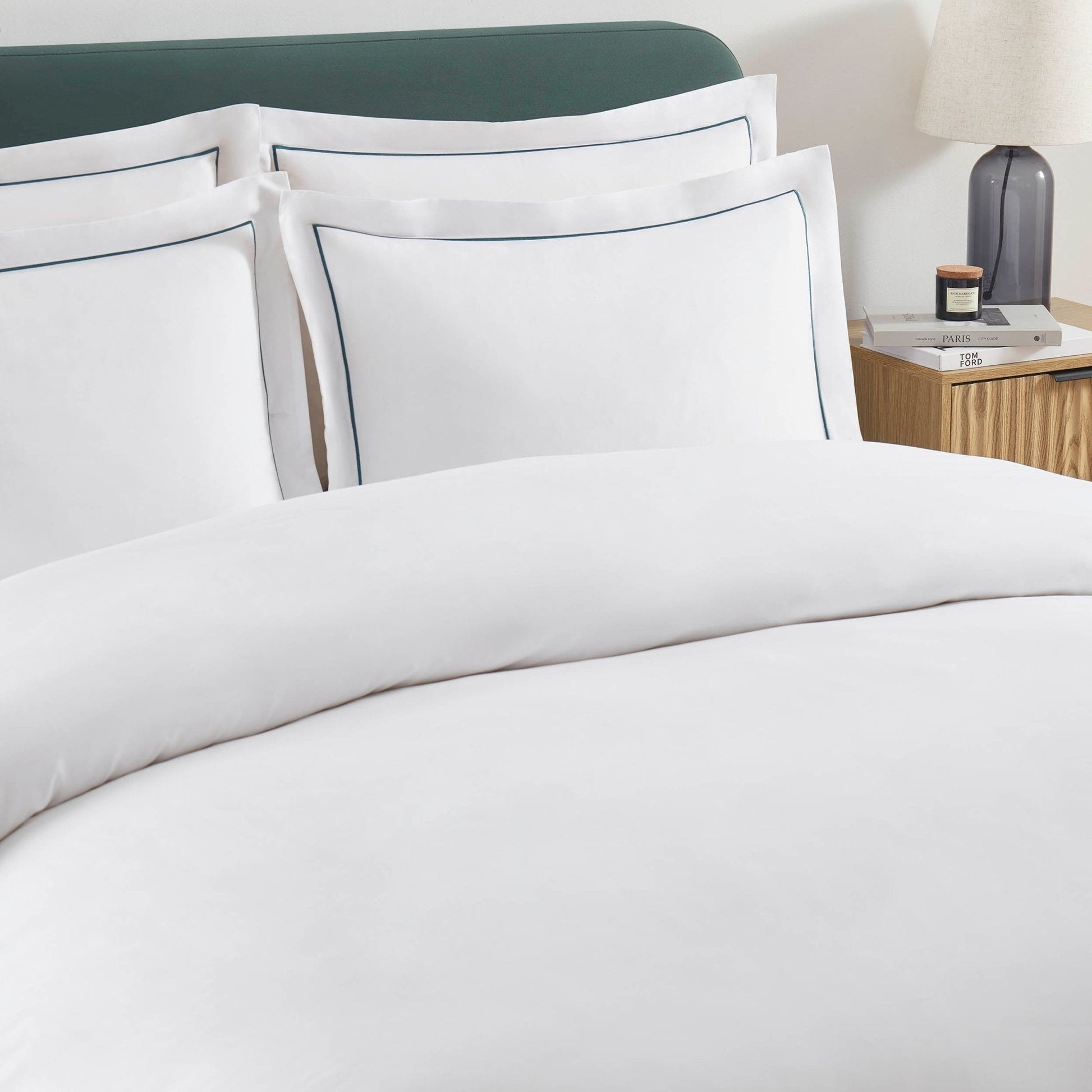 Islington Single Line Baratta Duvet Cover - White/Kingfisher - DUSK