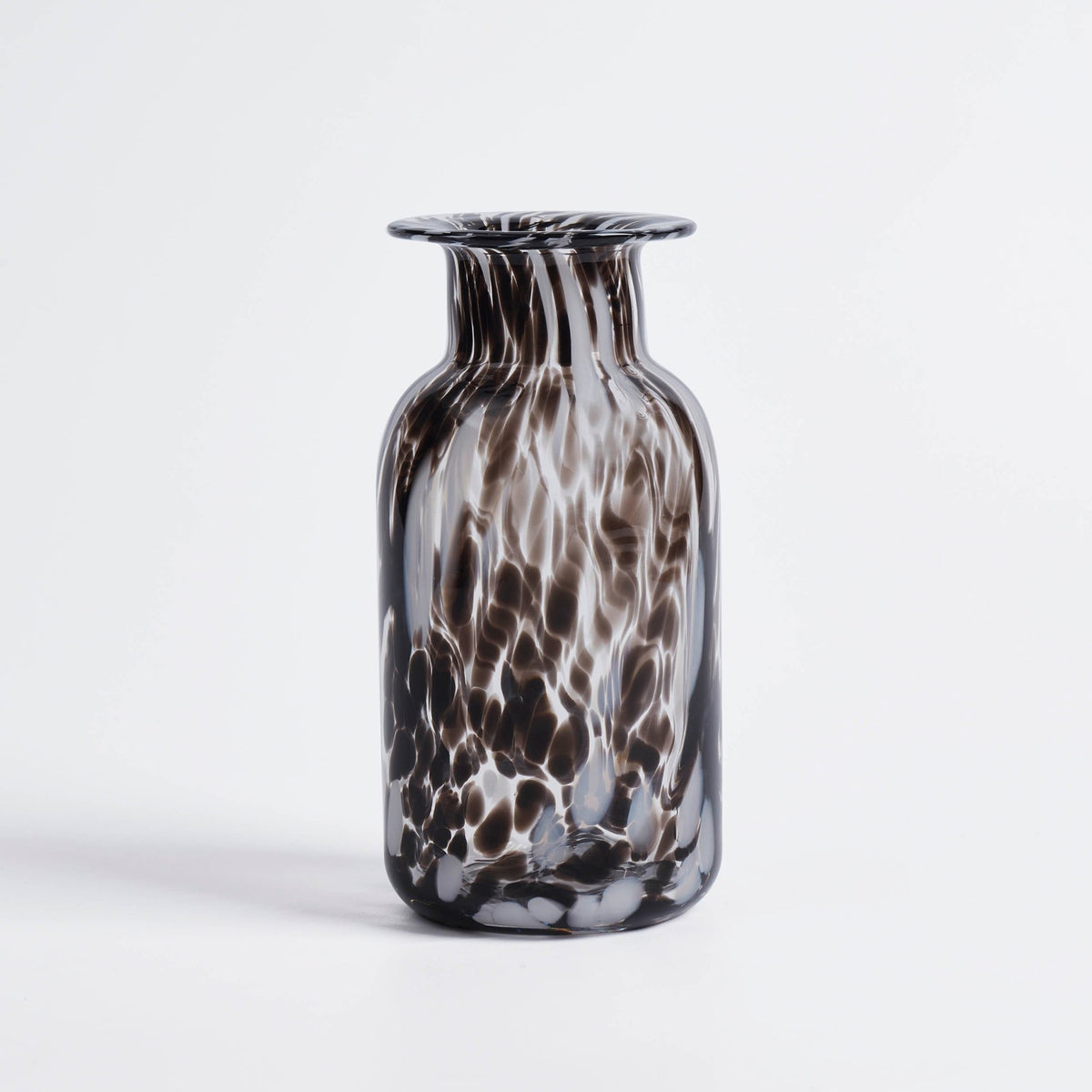 Jasmine Confetti Vase - Black/White - DUSK
