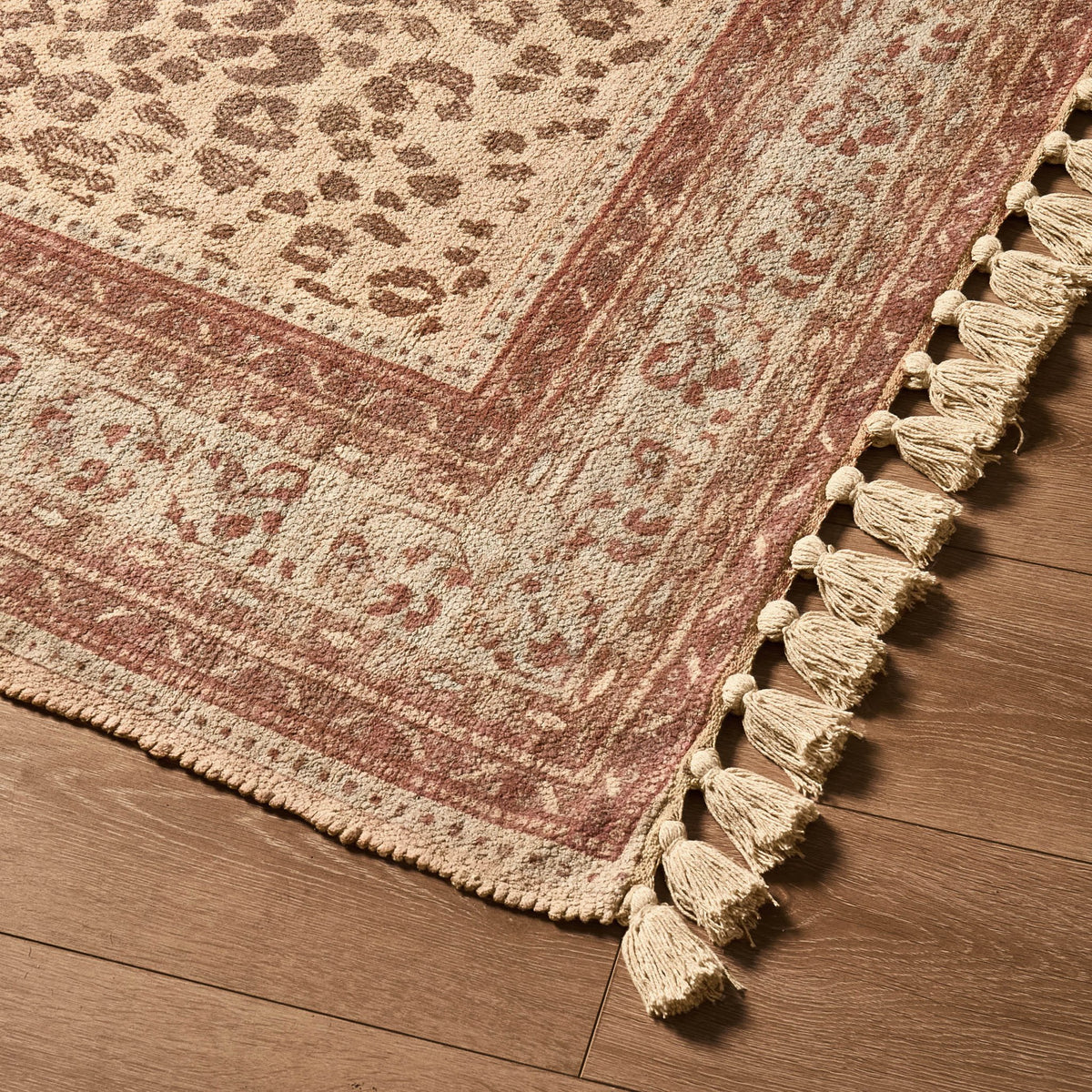 Jen Traditional Border Leopard Print Rug - Multi - DUSK