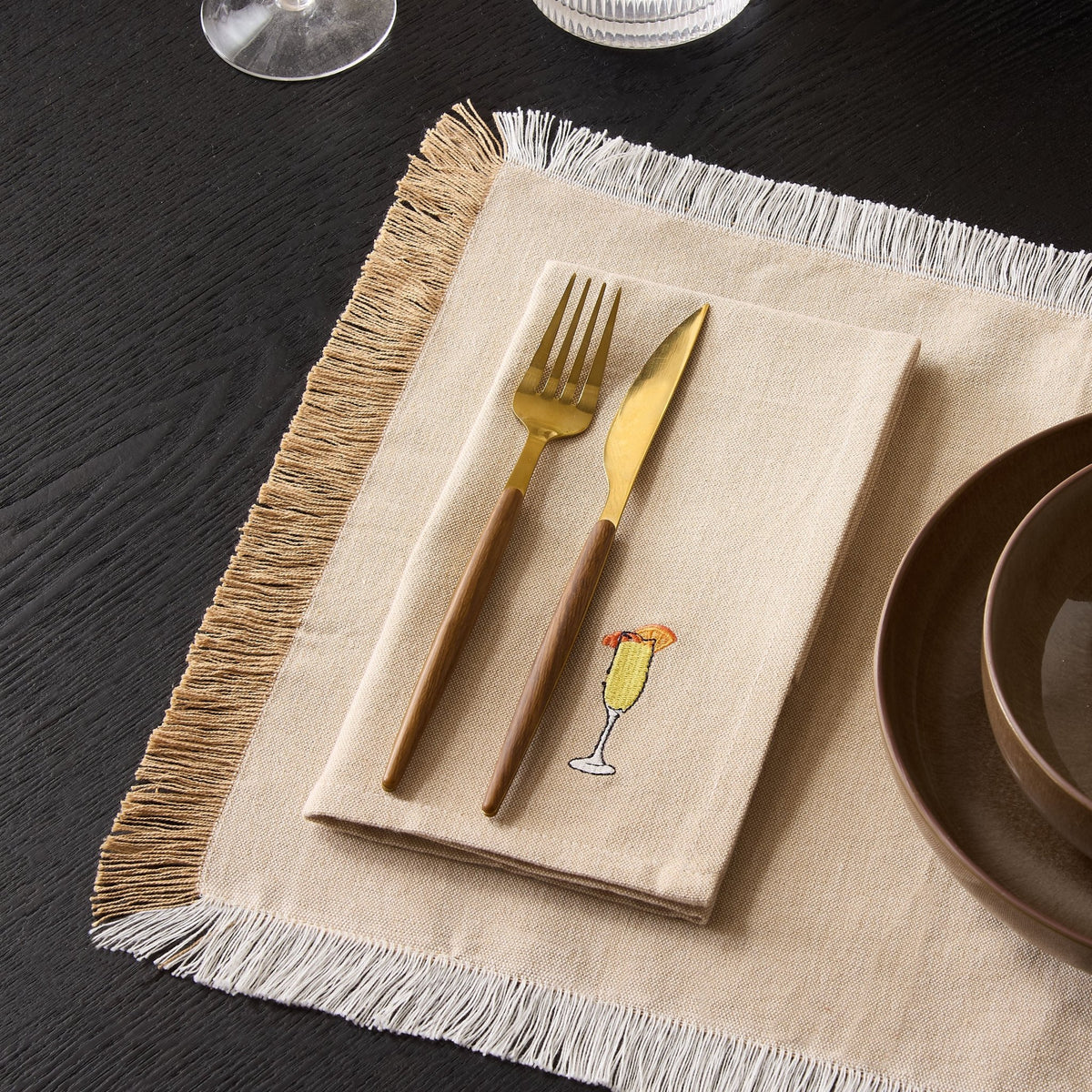 Julio Drink Embroidered Set of 4 Napkins - Natural - DUSK