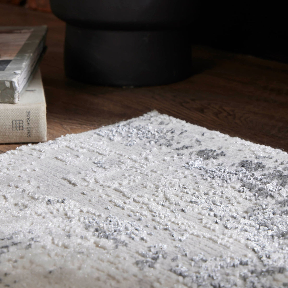 Kaia Faded Rug - Grey/Silver - DUSK