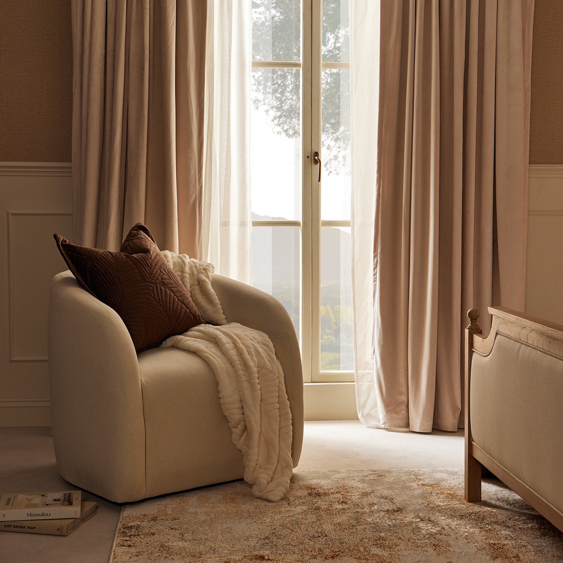 Liberty Accent Chair - Cream Linen - DUSK