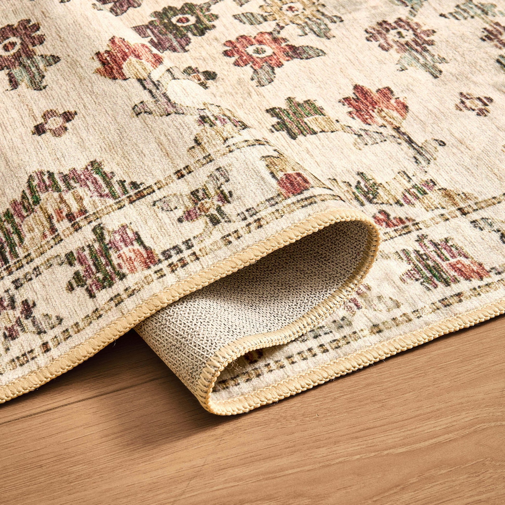 Lily Traditional Floral Rug - Natural/ Multi - DUSK