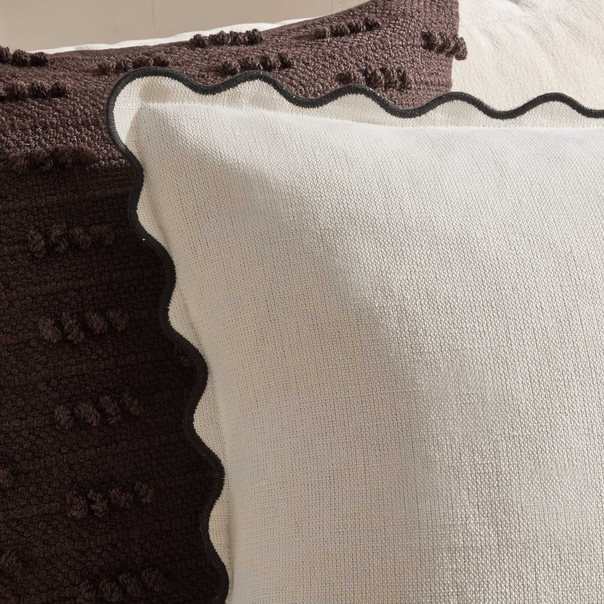 Linen Blend Scallop Edge Cushion Cover - Natural/Black - DUSK