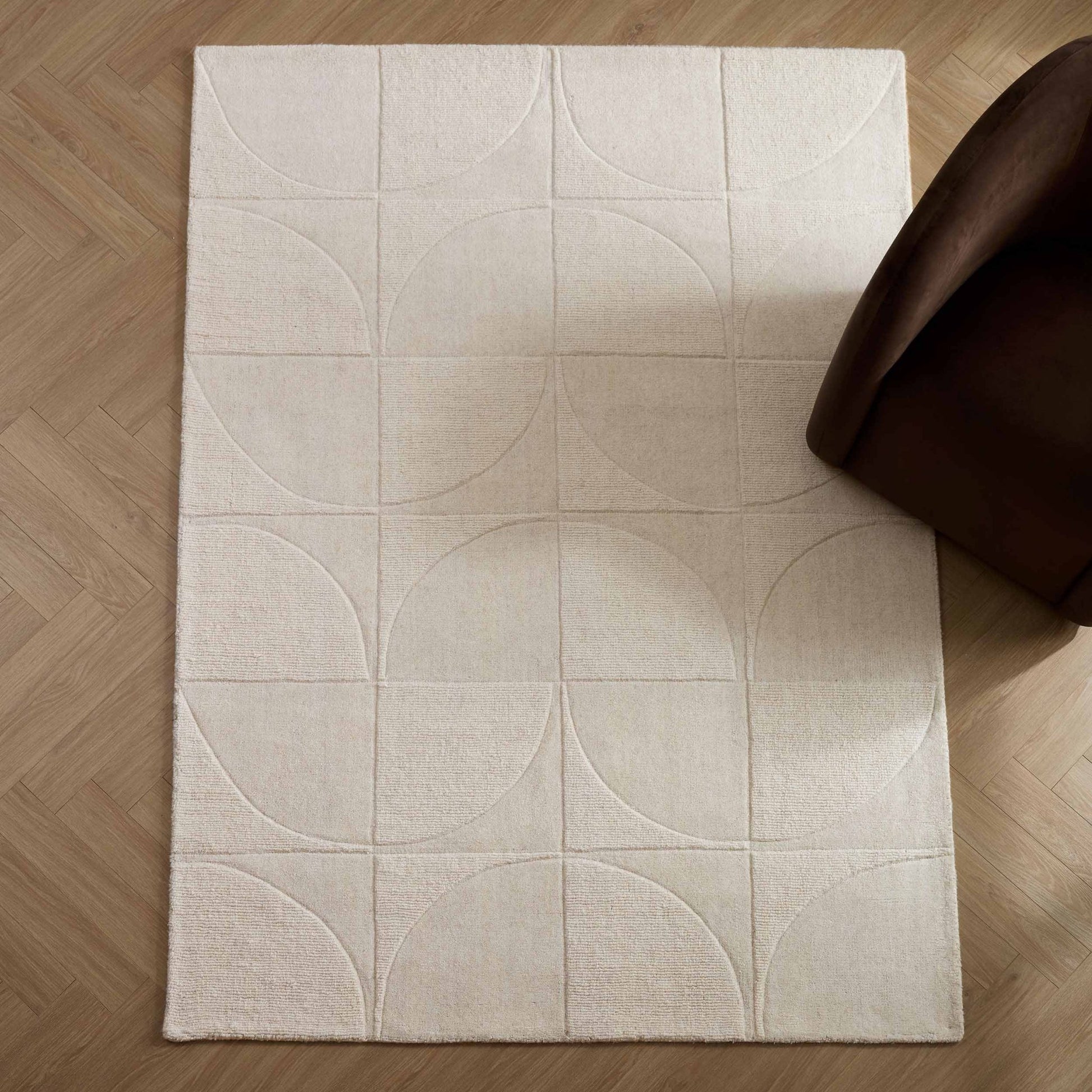 Liv Hand Woven Wool Half Circle Design Rug - Off White - DUSK