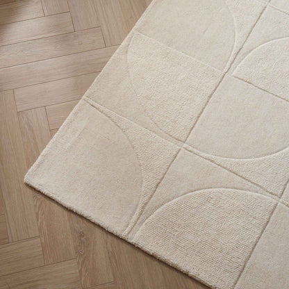 Liv Hand Woven Wool Half Circle Design Rug - Off White - DUSK